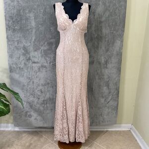 CAMILLE LA VIE petite lace over maxi gown dress women’s 6P Lace Cut-Out Glitter